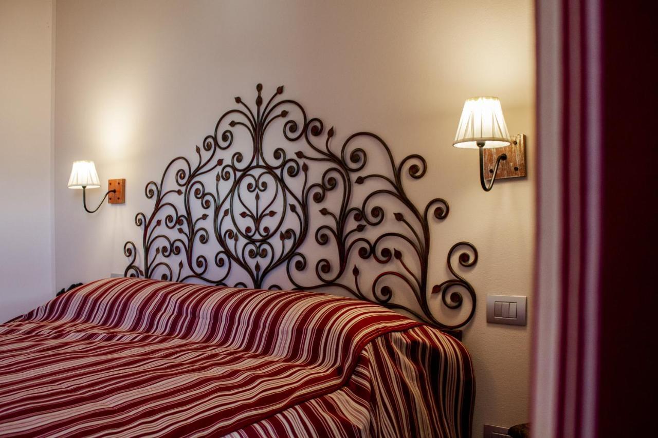 Casa Taro Bed & Breakfast Marsaglia  Ngoại thất bức ảnh